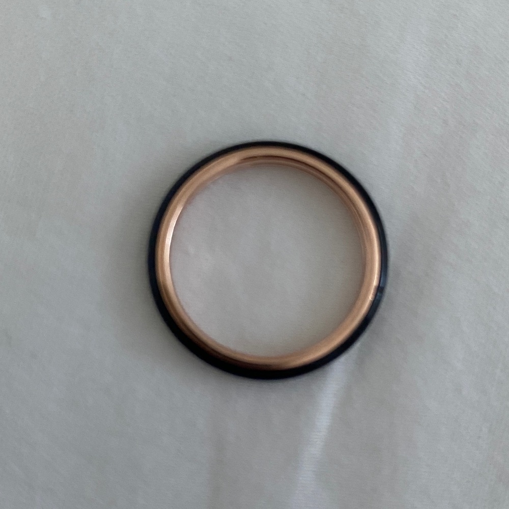 Two-Tone Ring with Black and Rose Gold
